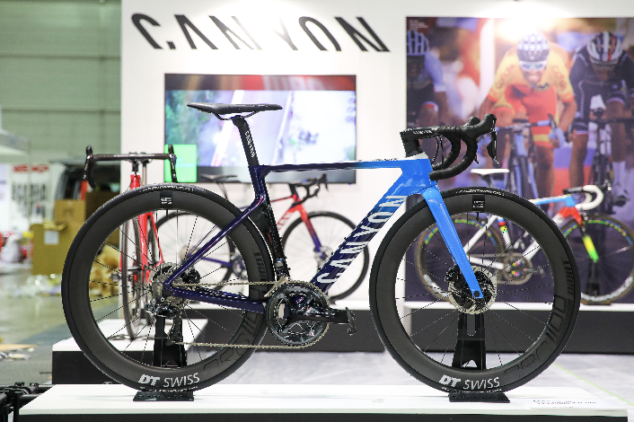 2019年の人気モデルを展示 キャニオンポップアップをラファ大阪で開催 