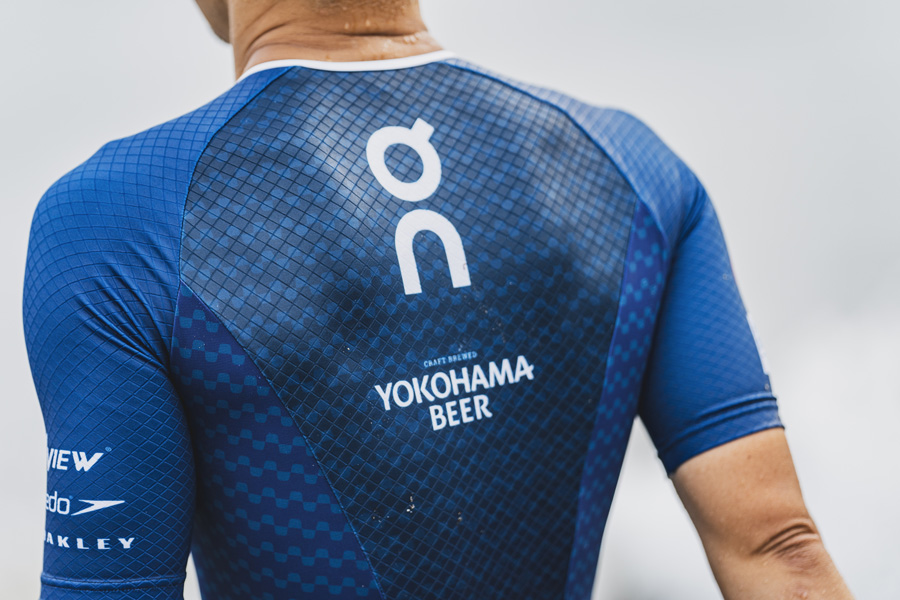 来季こそ「自分が着たいウエア」で仲間とレースを楽しもう。PI TRISUIT