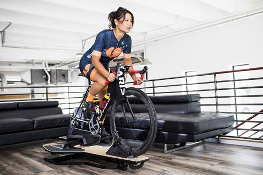 サイクルトレーナーSARIS】「SARIS H3」と「SARIS MP1」で蔵本葵選手を 