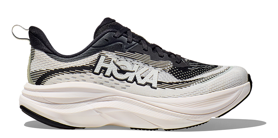 HOKA「SKYFLOW」