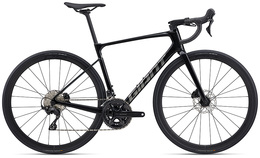 MY26_Defy_Advanced_2